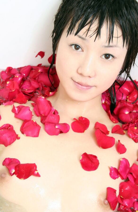 Chinese Beauties - Xiaoyu Z - Hot Bath