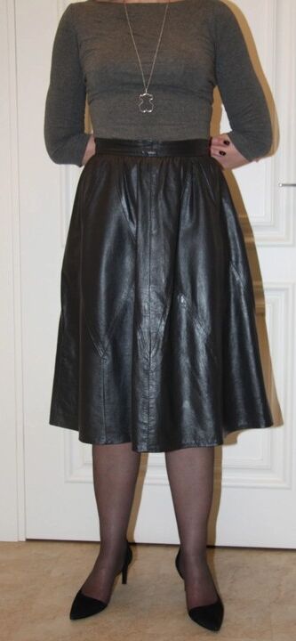 Dames en cuir et latex