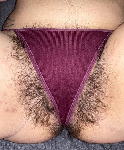 Hairy Latina Pussy