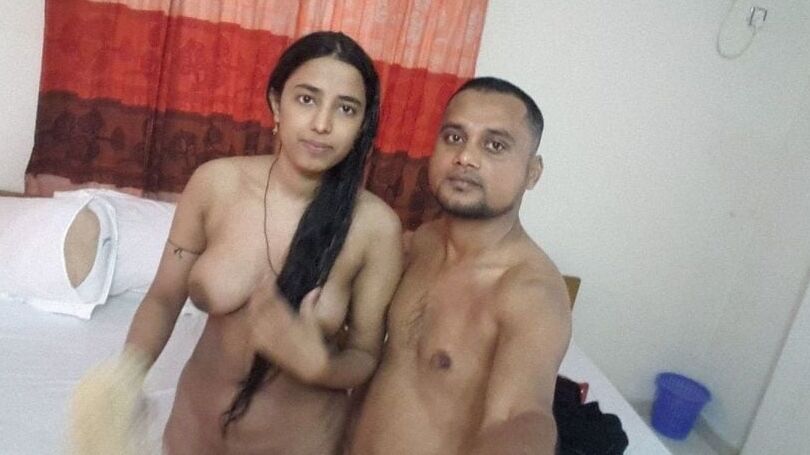 Femme musulmane indienne nue