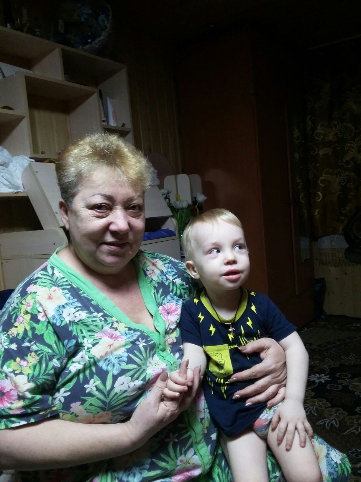 La abuela rusa Larisa de Zarynsk