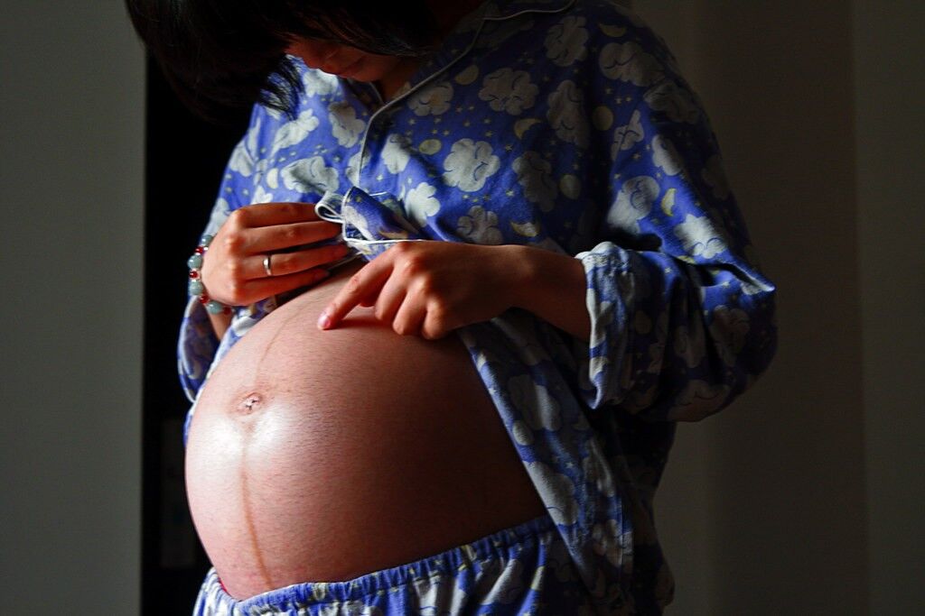 Asiatique enceinte