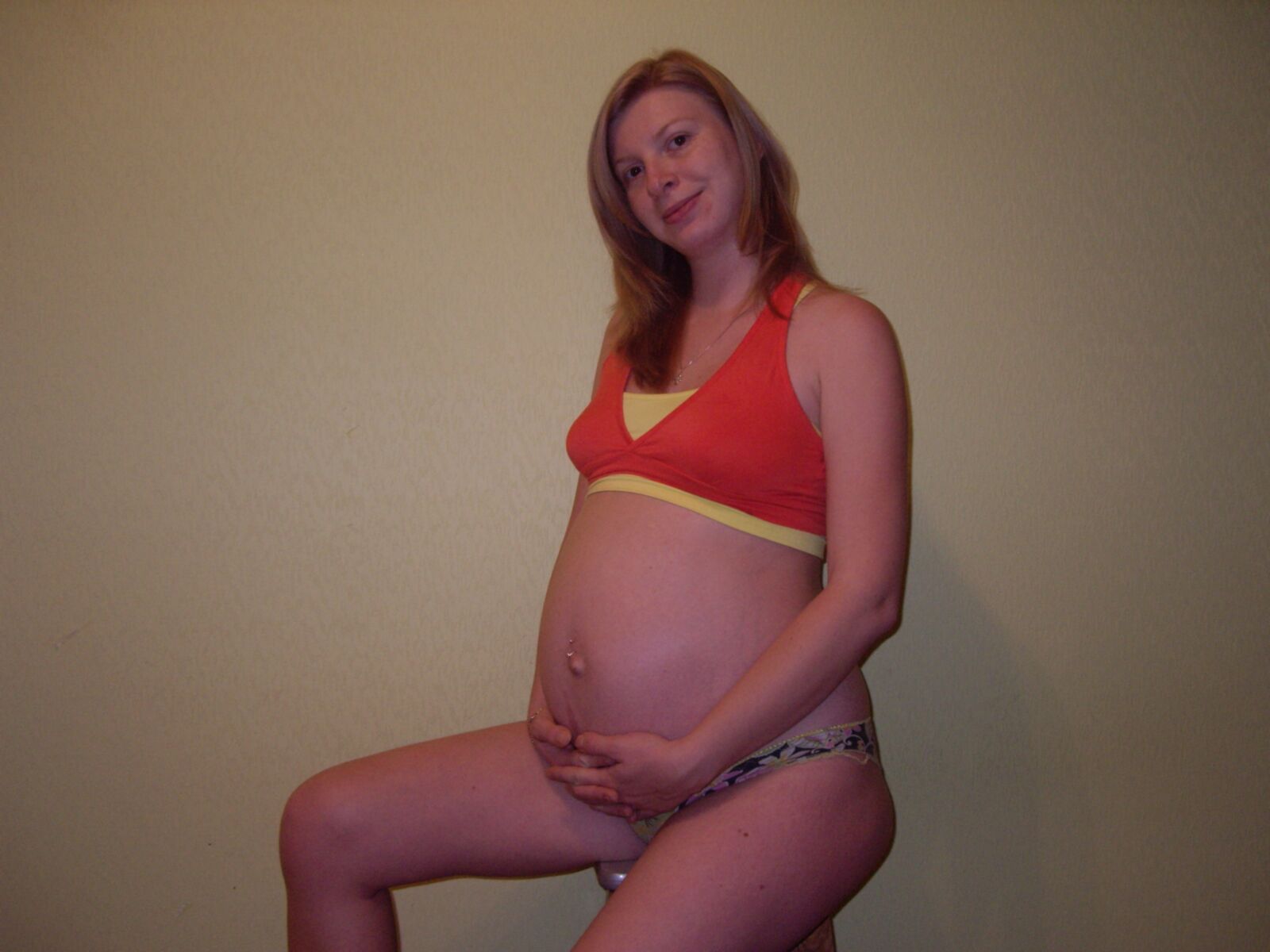 2020.10.15 Cute Ukrainian Redhead Pregnant Girlfriend Rereleased