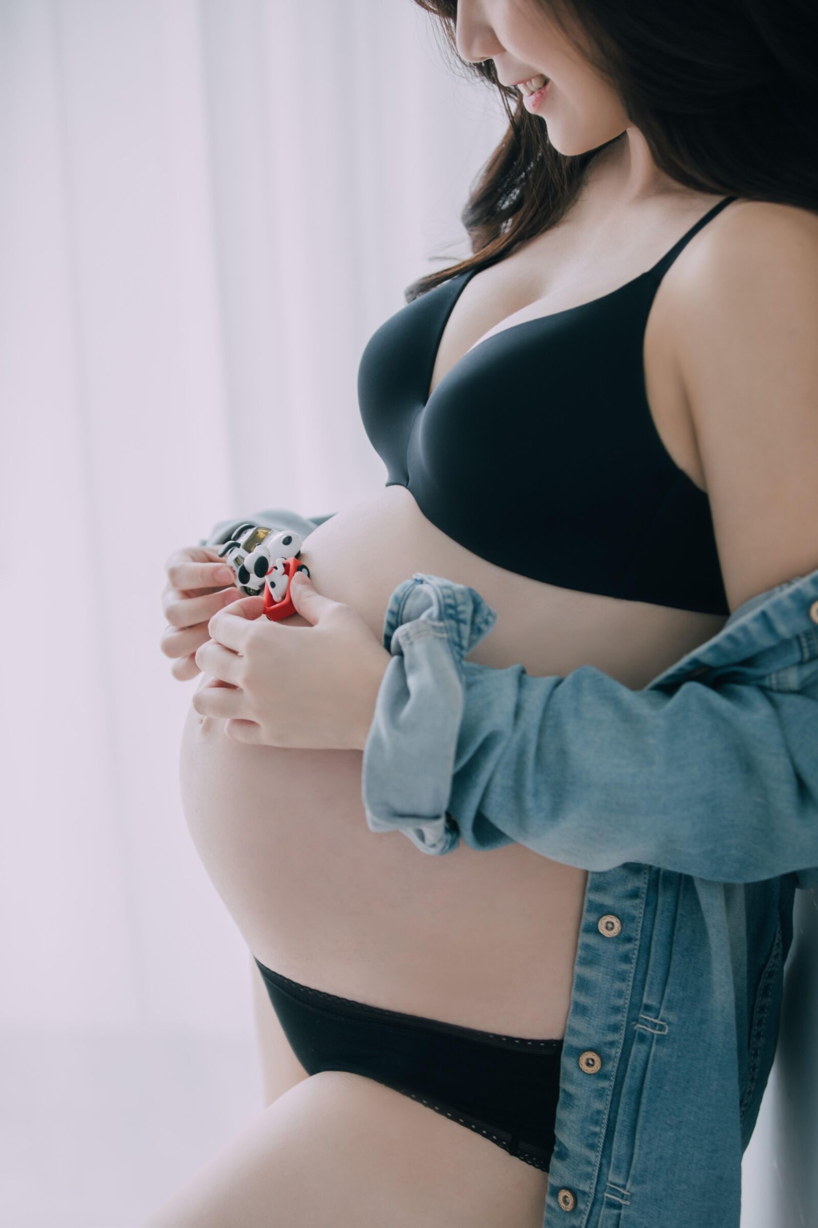 Superbe séance photo d'une asiatique enceinte