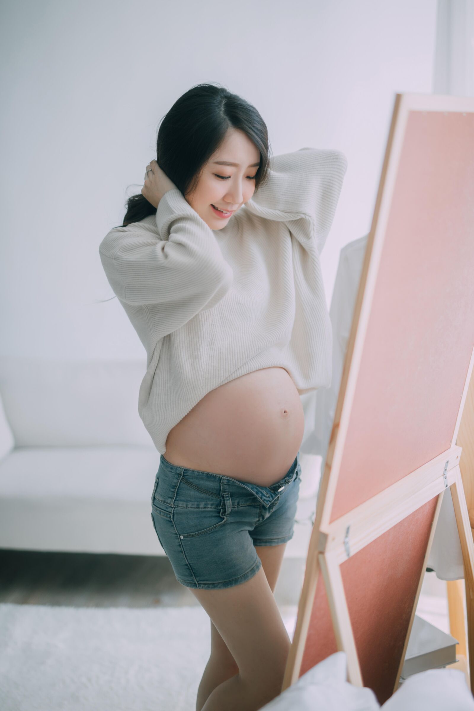 Superbe séance photo d'une asiatique enceinte