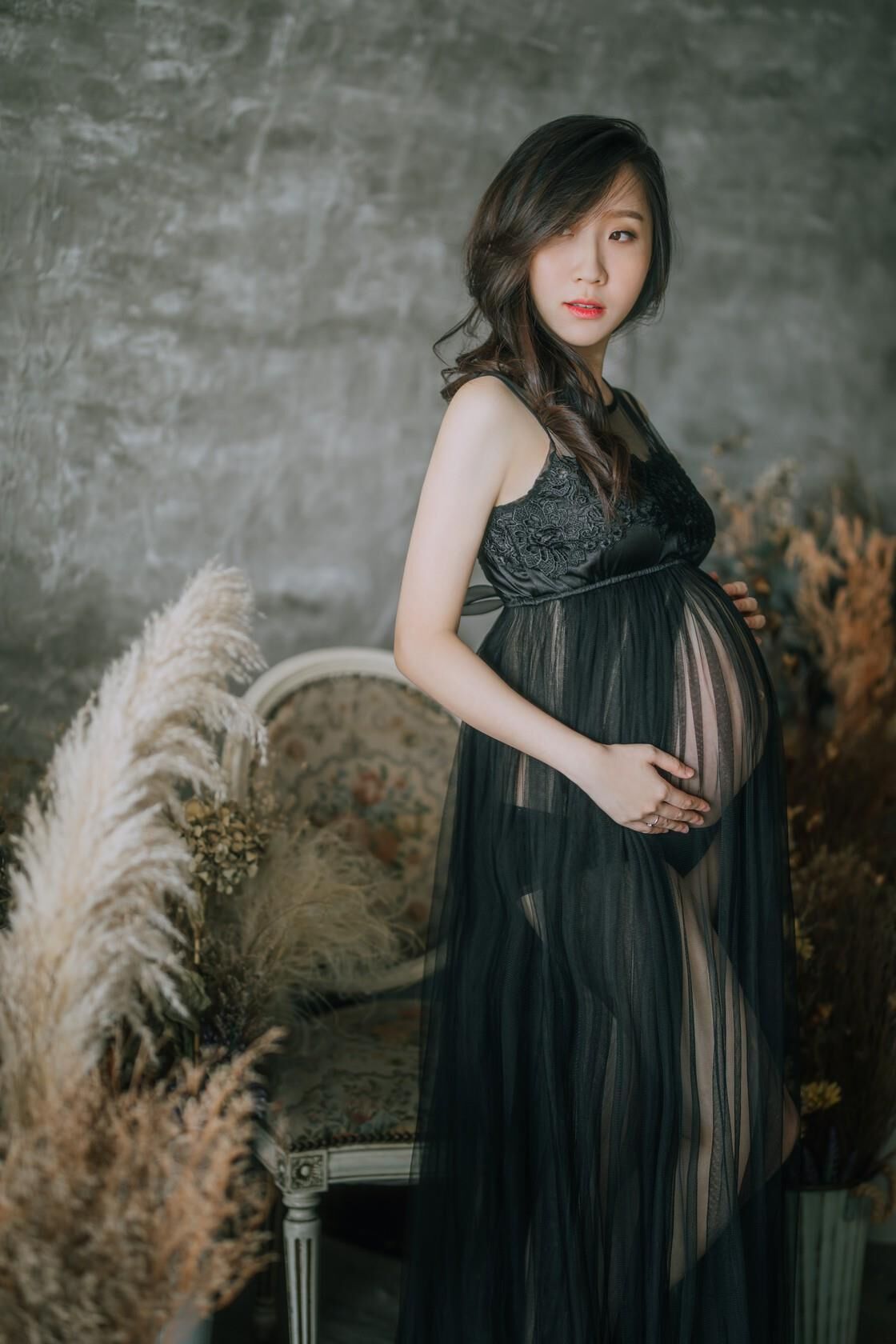 Superbe séance photo d'une asiatique enceinte