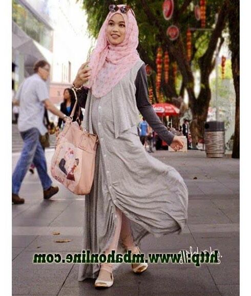 Pregnant Hijab Indonesia