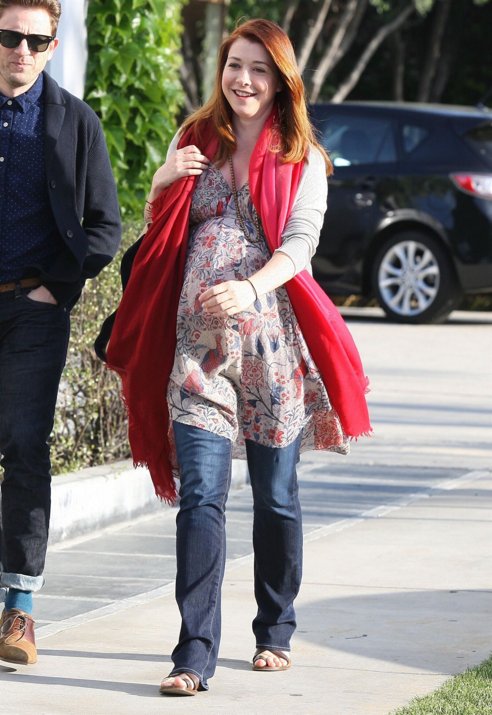 Alyson Hannigan – Auf dem Weg zum Salon in Los Angeles