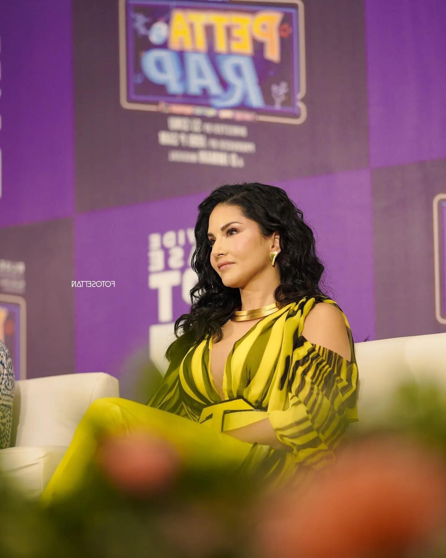 Reunión de prensa de Sunny Leone Petta Rap en Kochi, India, septiembre de 2024