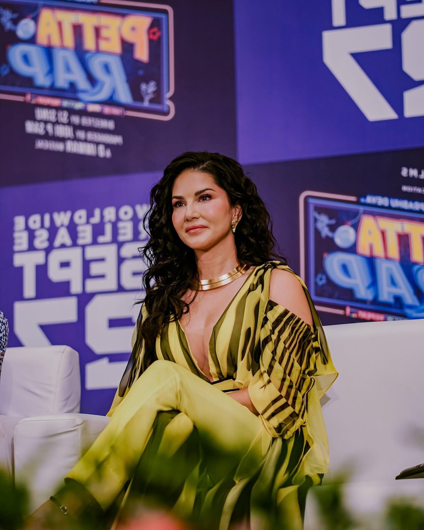 Reunión de prensa de Sunny Leone Petta Rap en Kochi, India, septiembre de 2024