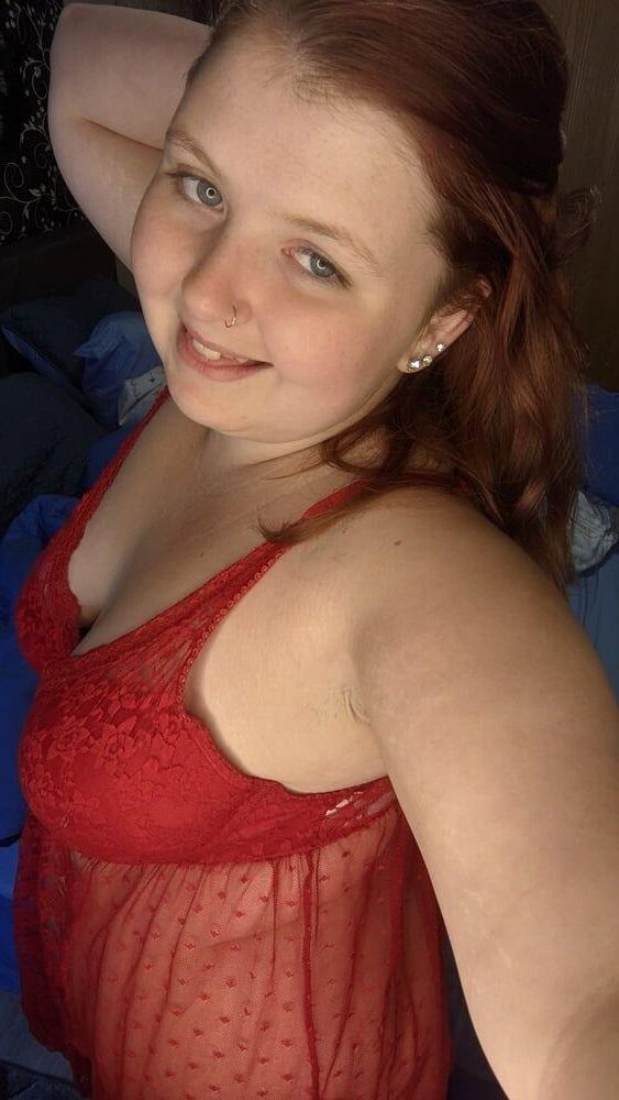 Chubby horny redhead Sophia   always happy