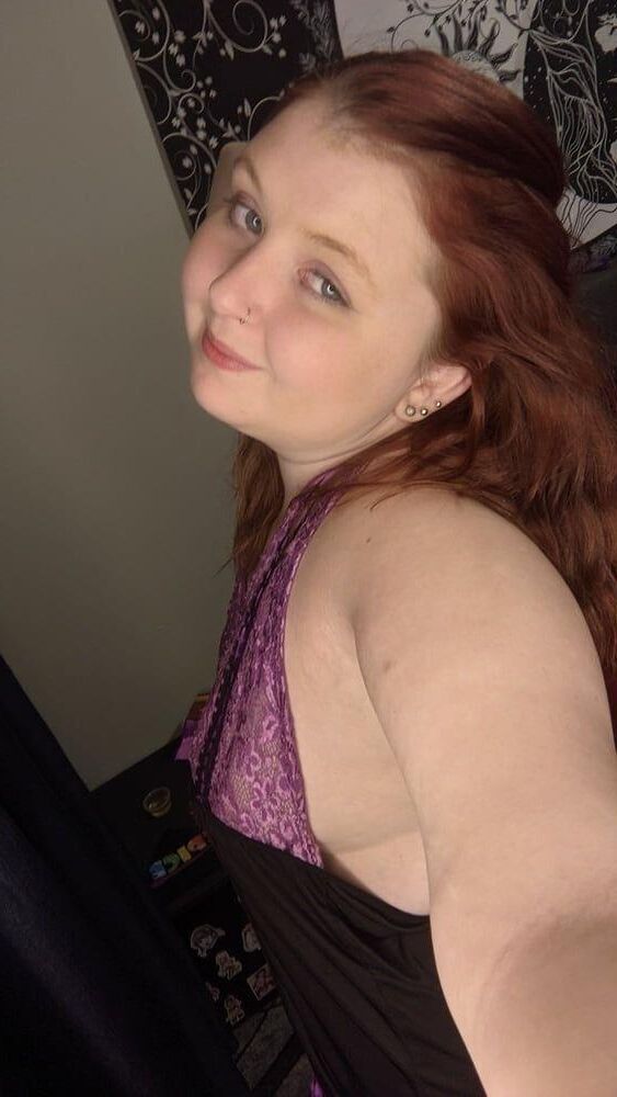 Chubby horny redhead Sophia   always happy