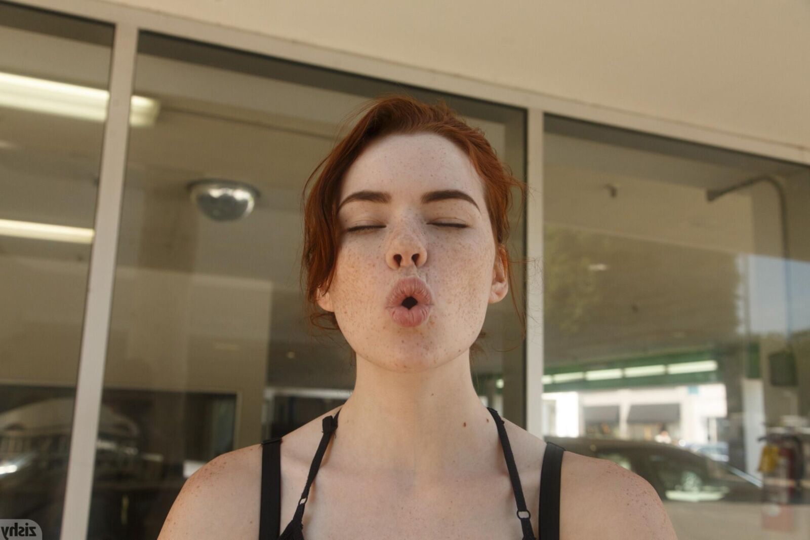 Build for BBC   Sabrina Lynn