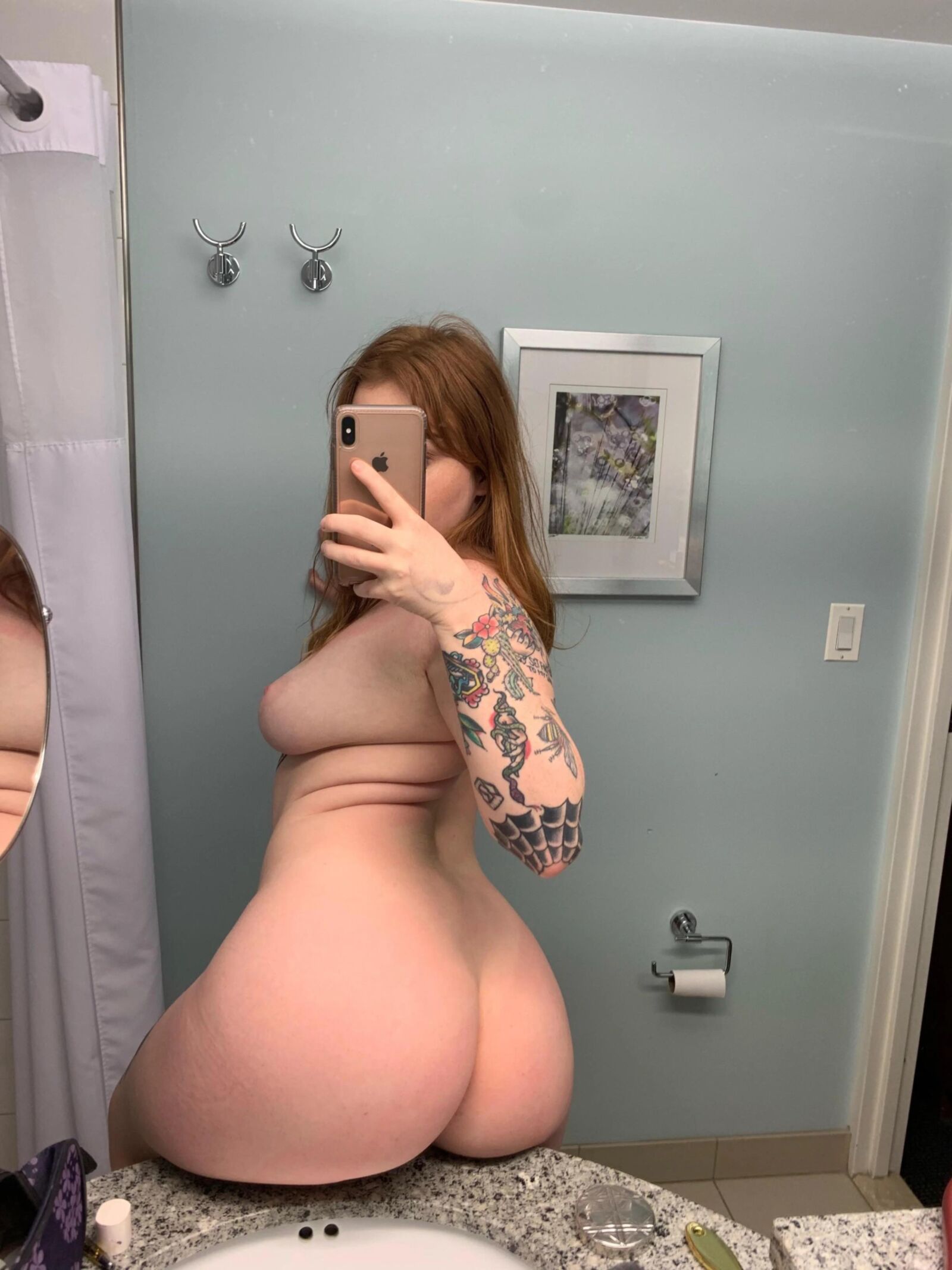 Tattooed Pawg Redhead Ava Adore