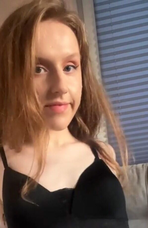 Tiny petite little ginger slut with tiny tits 