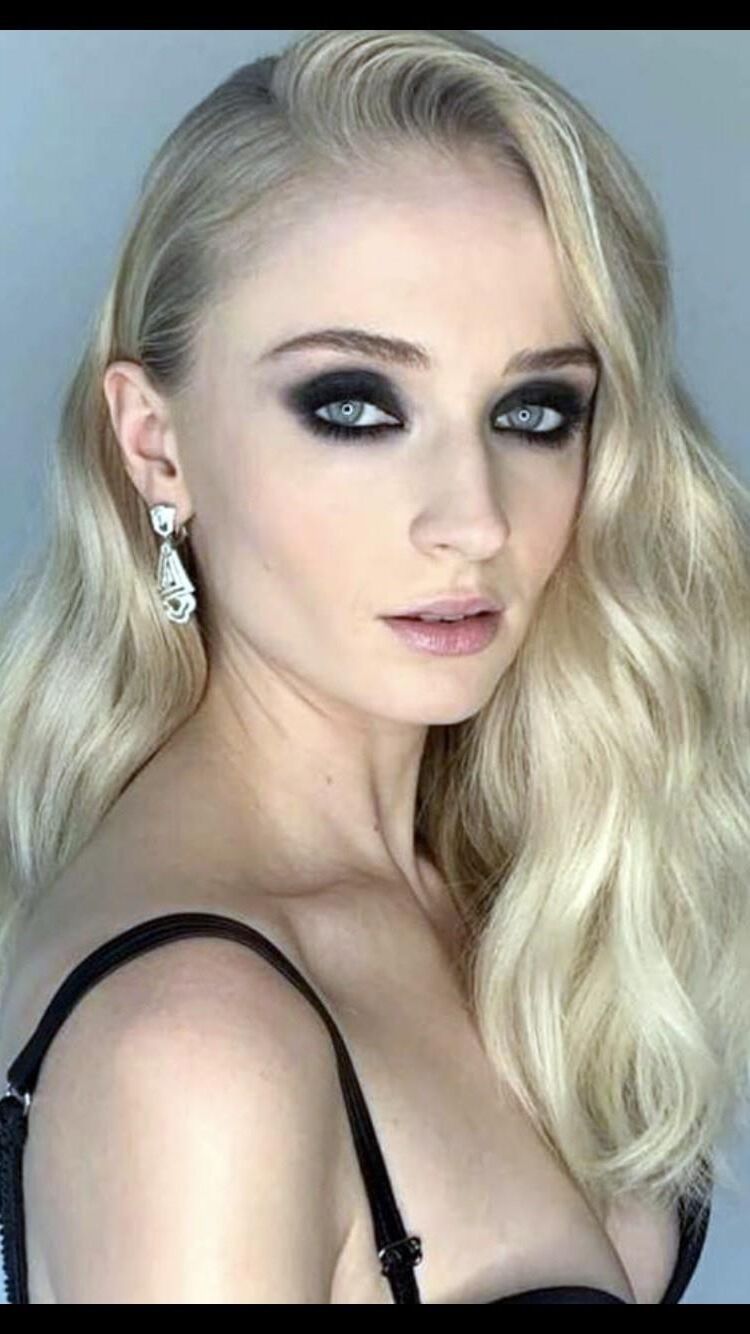 Sophie Turner leaked