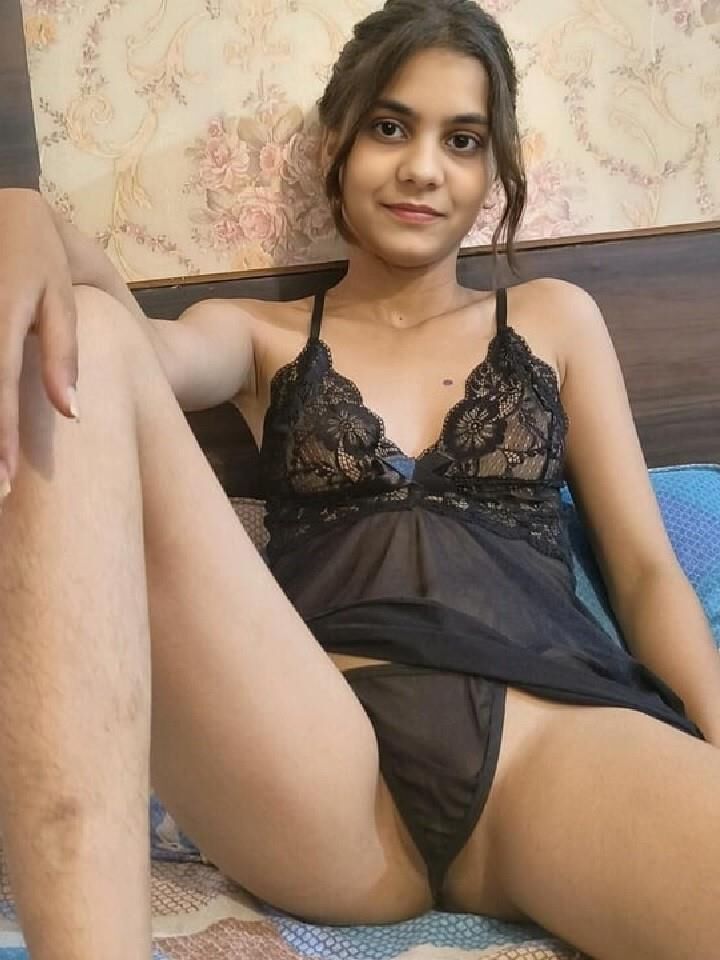 Esposa casada india desnuda filtrada 11