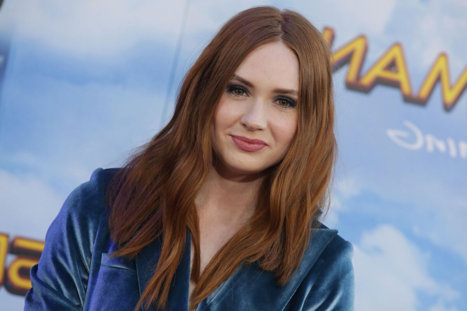 Karen Gillan is gorgeous 1