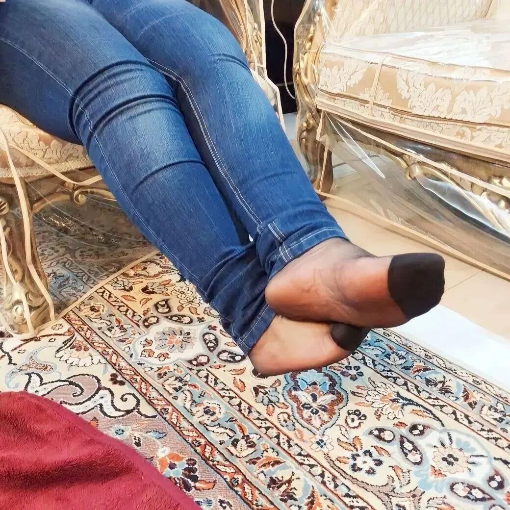 pieds en nylon iraniens