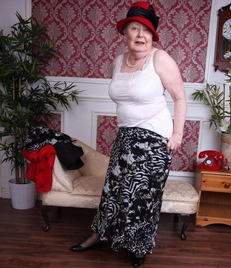 Amazing granny Lucy from England