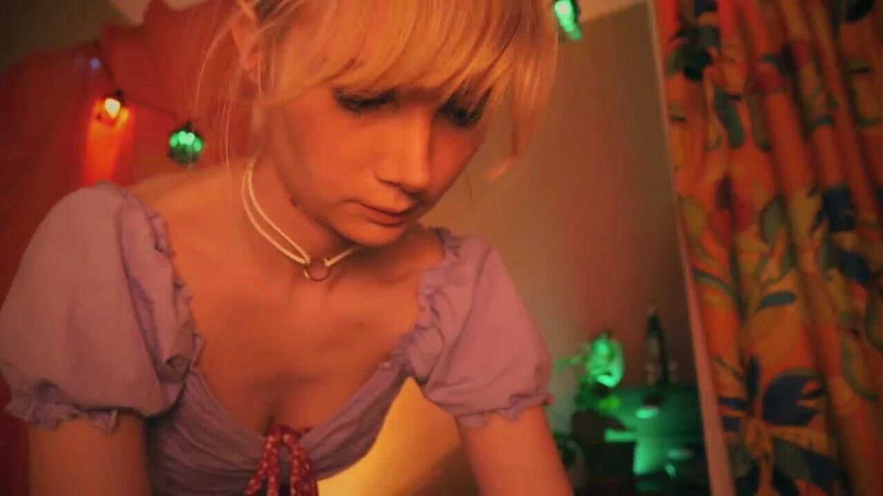 Blue Whispers ASMR Pale Ginger with a smoking hot body.