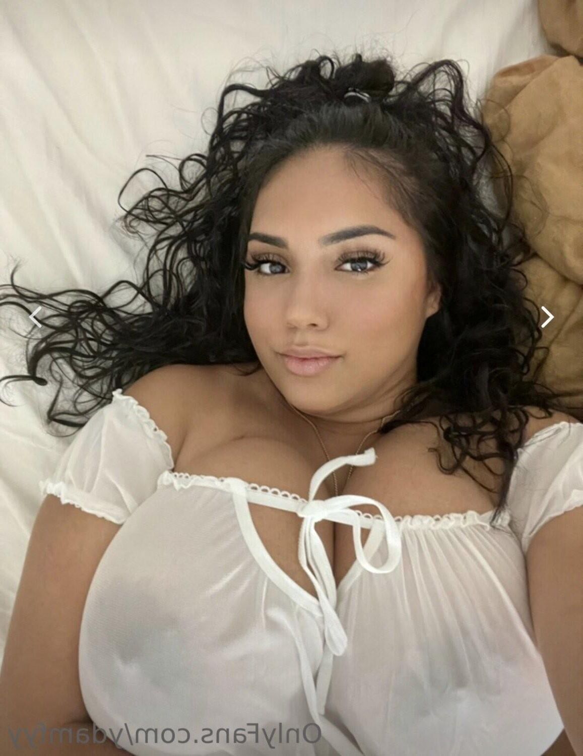 I'd pound this chubby Latina all day