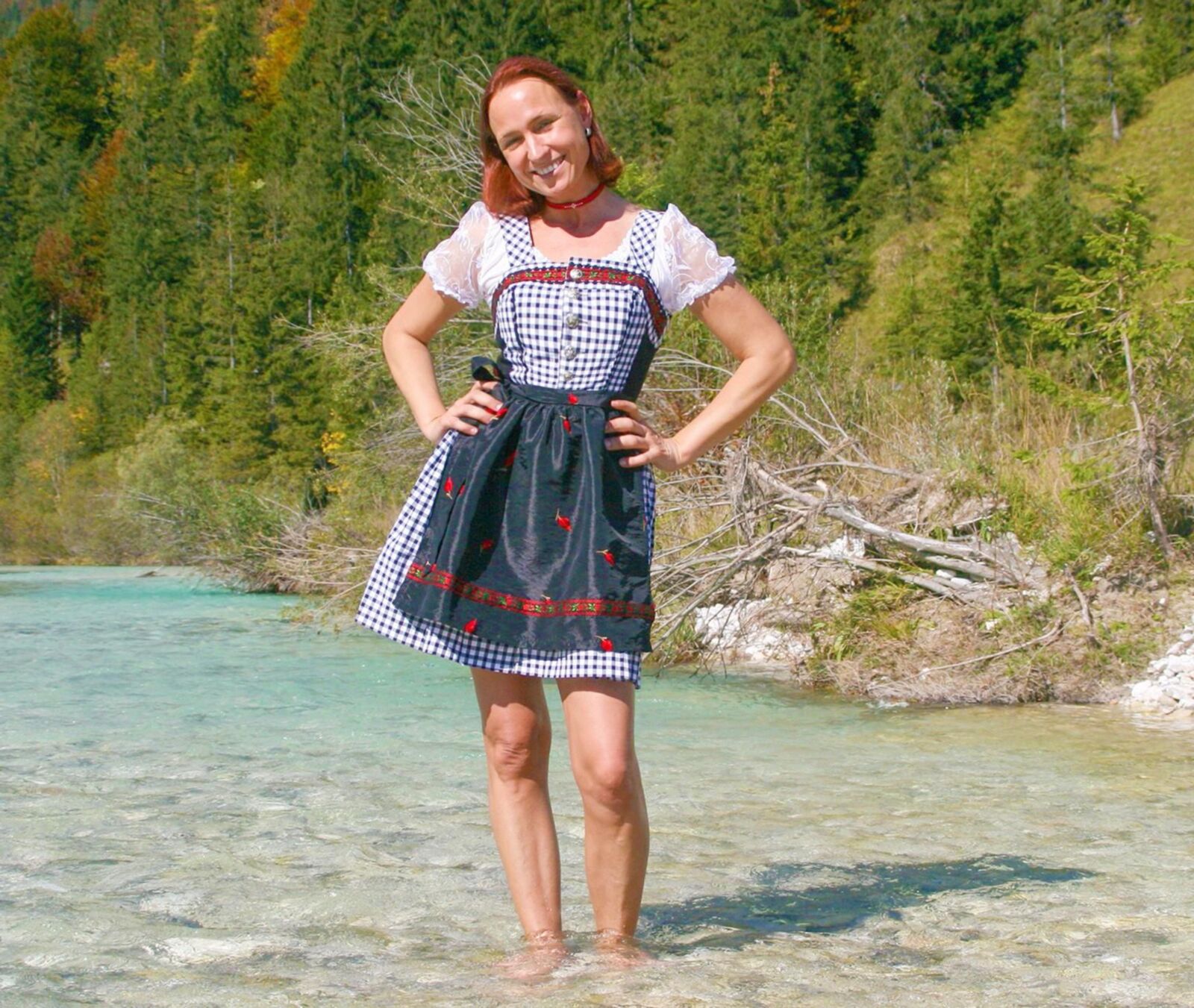 Os Mutzenbacherin em Dirndl am See