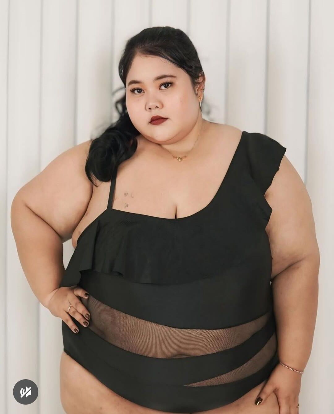 lidyalilana Asiatische BBW aus Indonesien mit GROSSEN BRÜSTEN