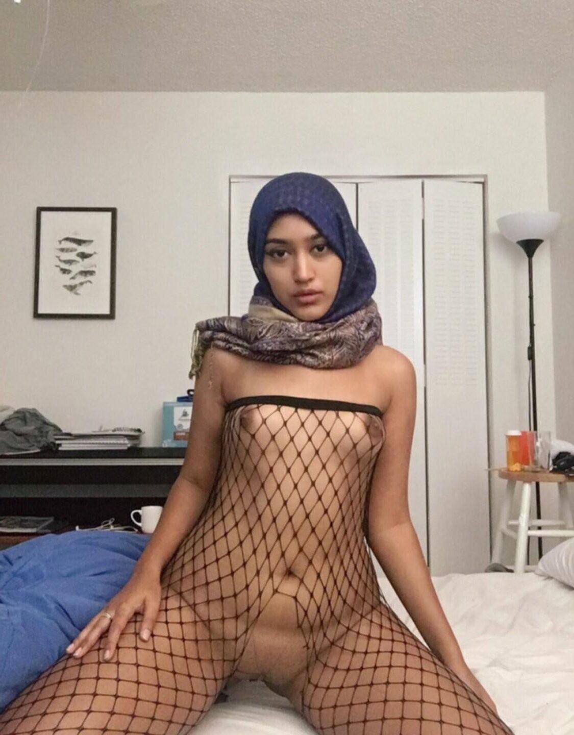 Muslim Girl_Scarf_Exposed_Amateur arabischer Teenager