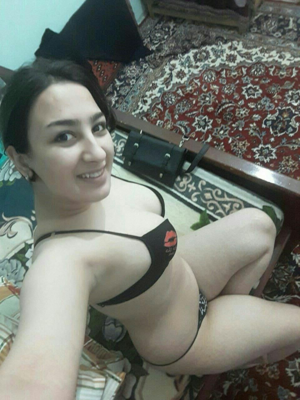 amateur iranian women