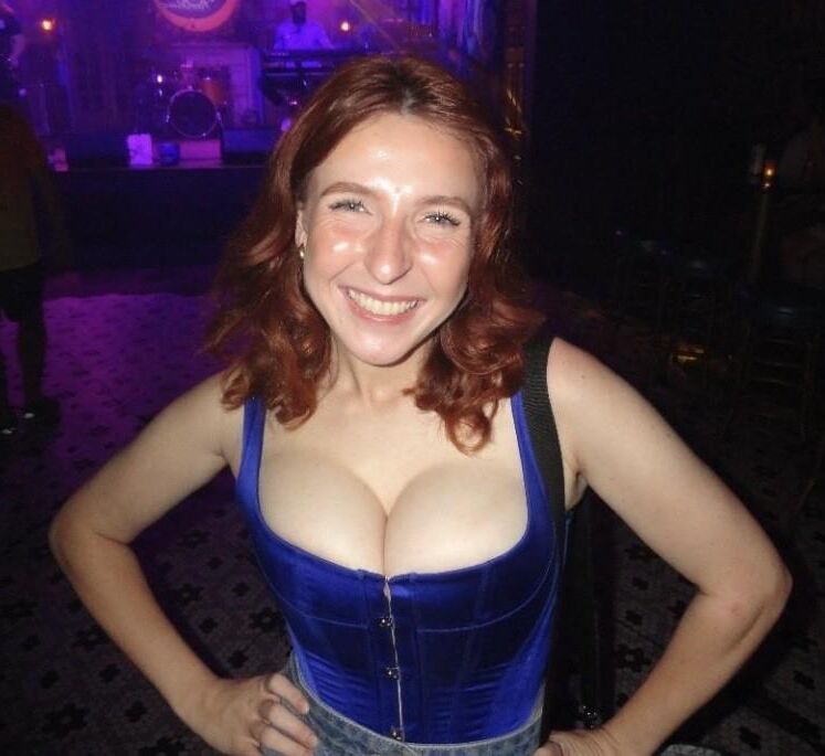 Failed Comedian Turned Titty Whore