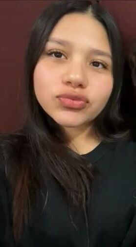 Sexy Irl Latina Teen With Huge Lips