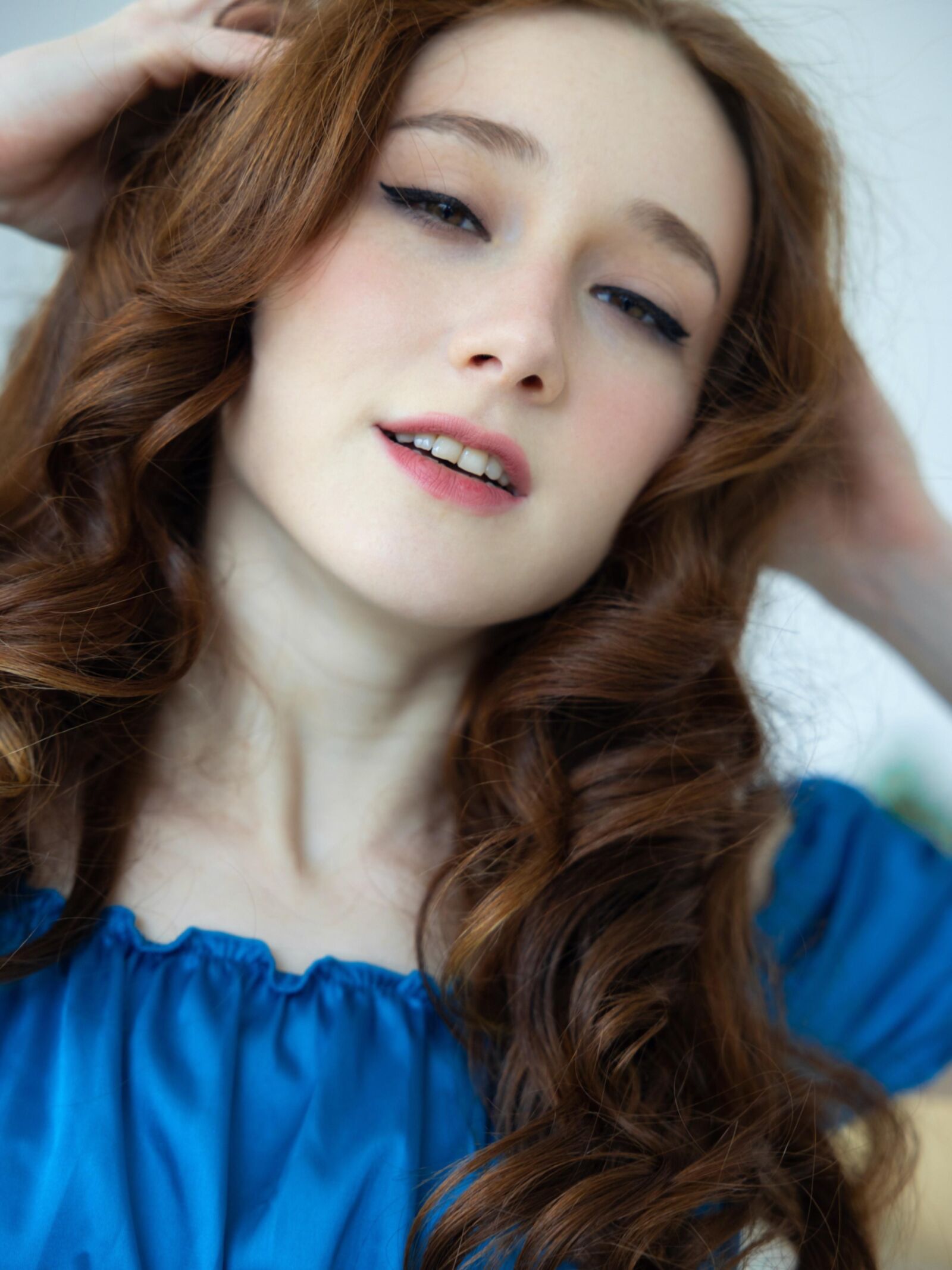 Redhead ALICE MIDO Blue Sllk