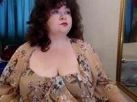 BBW Rouge mature Natalia de Moscou connu sous le nom de Queenohxxxl