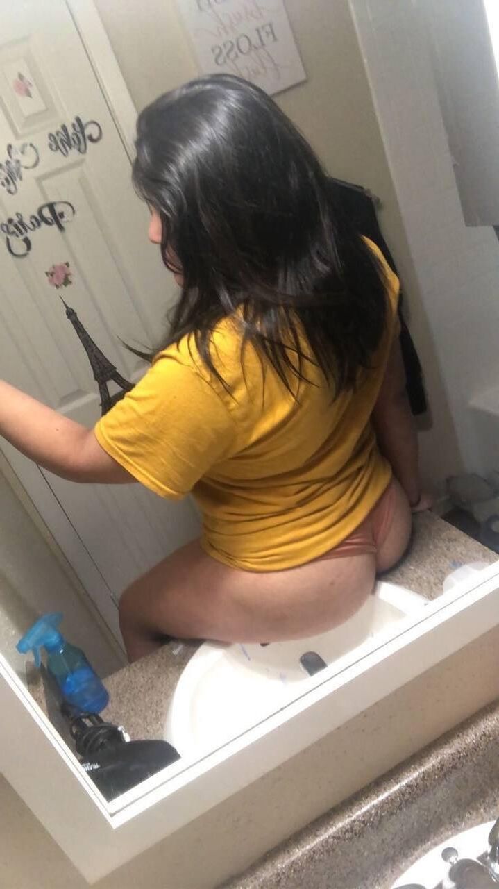 San Antonio Latina Slut Marina Exposed