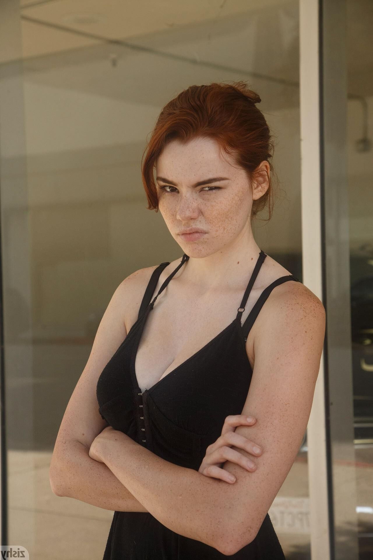 Sabrina Lynn American Model (pelirroja)