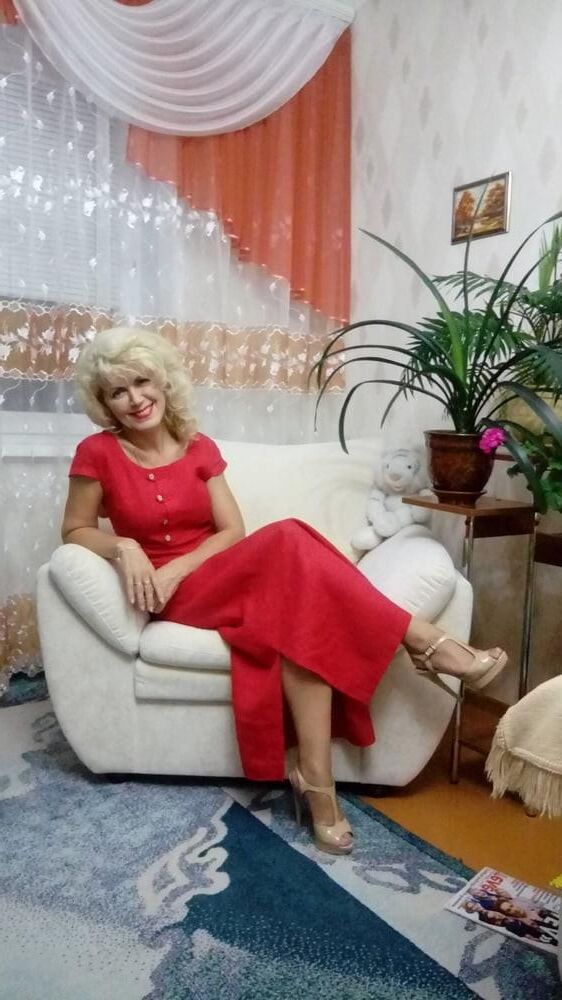 Elegant Russian Mature Tatiana Non Nude