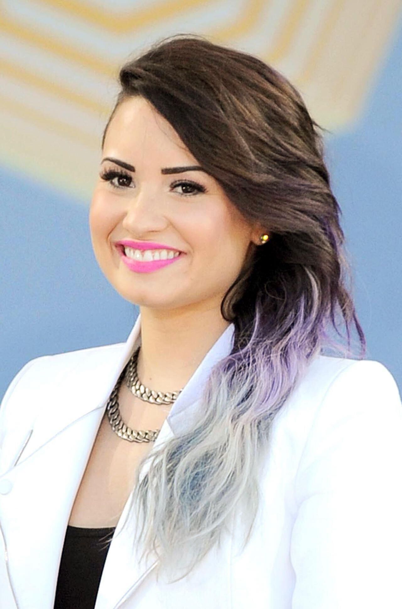 Demi Lovato actuando en "Good Morning America" ​​en