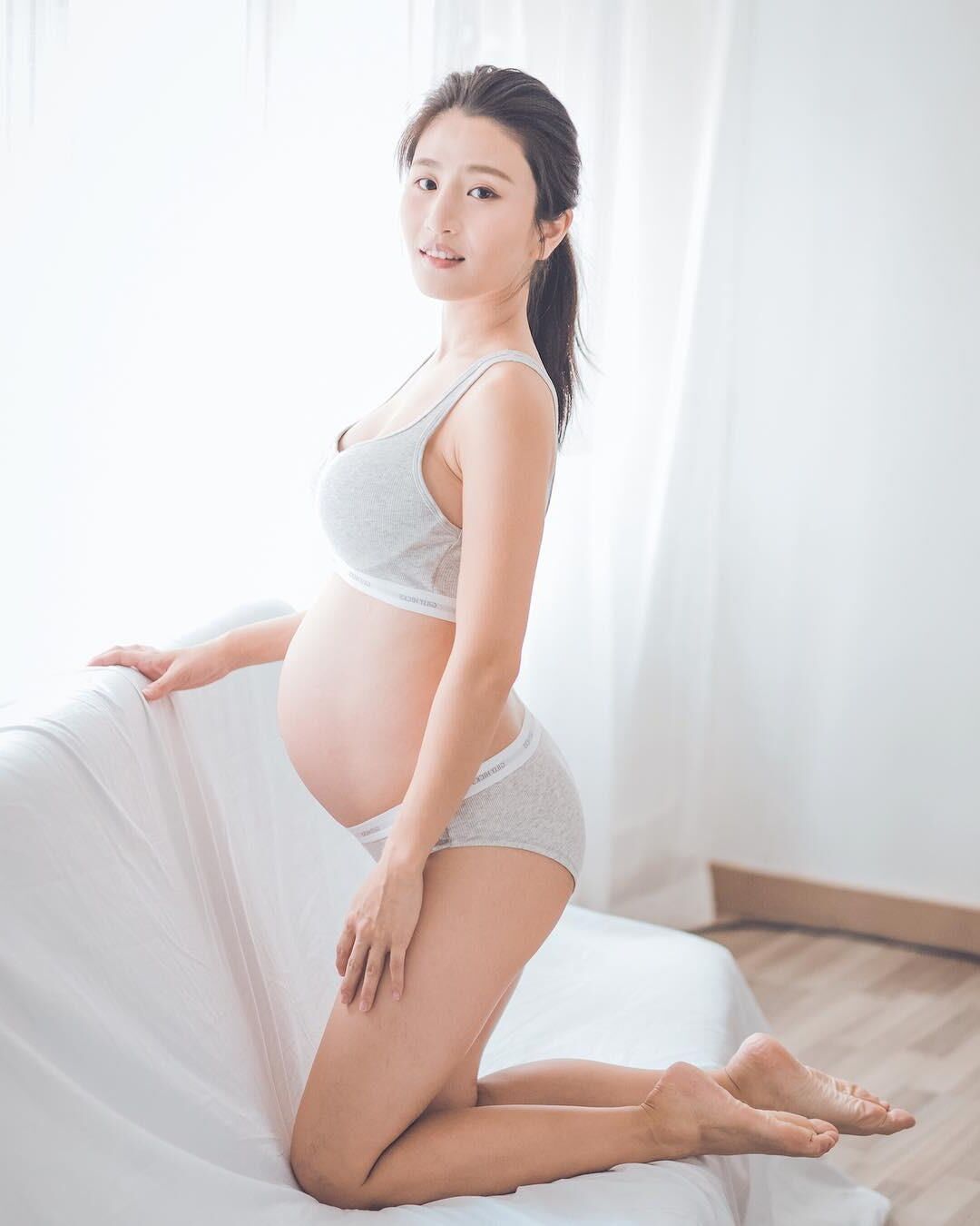 Preggo Hot Asians