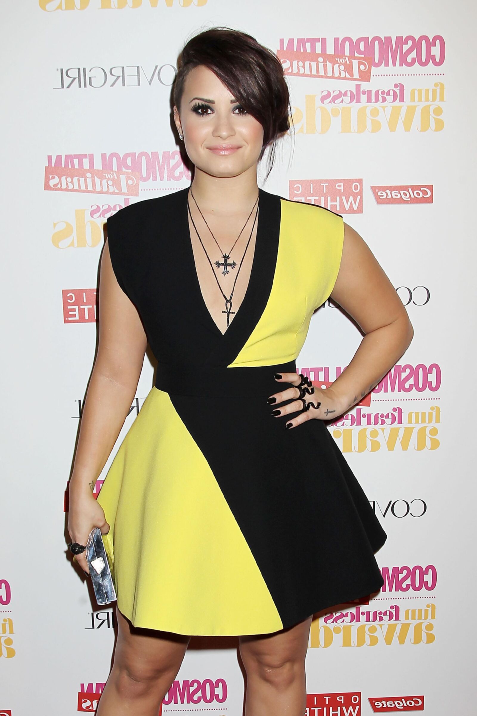 Demi Lovato - Premios Cosmopolitan Fun, Fearless Latina