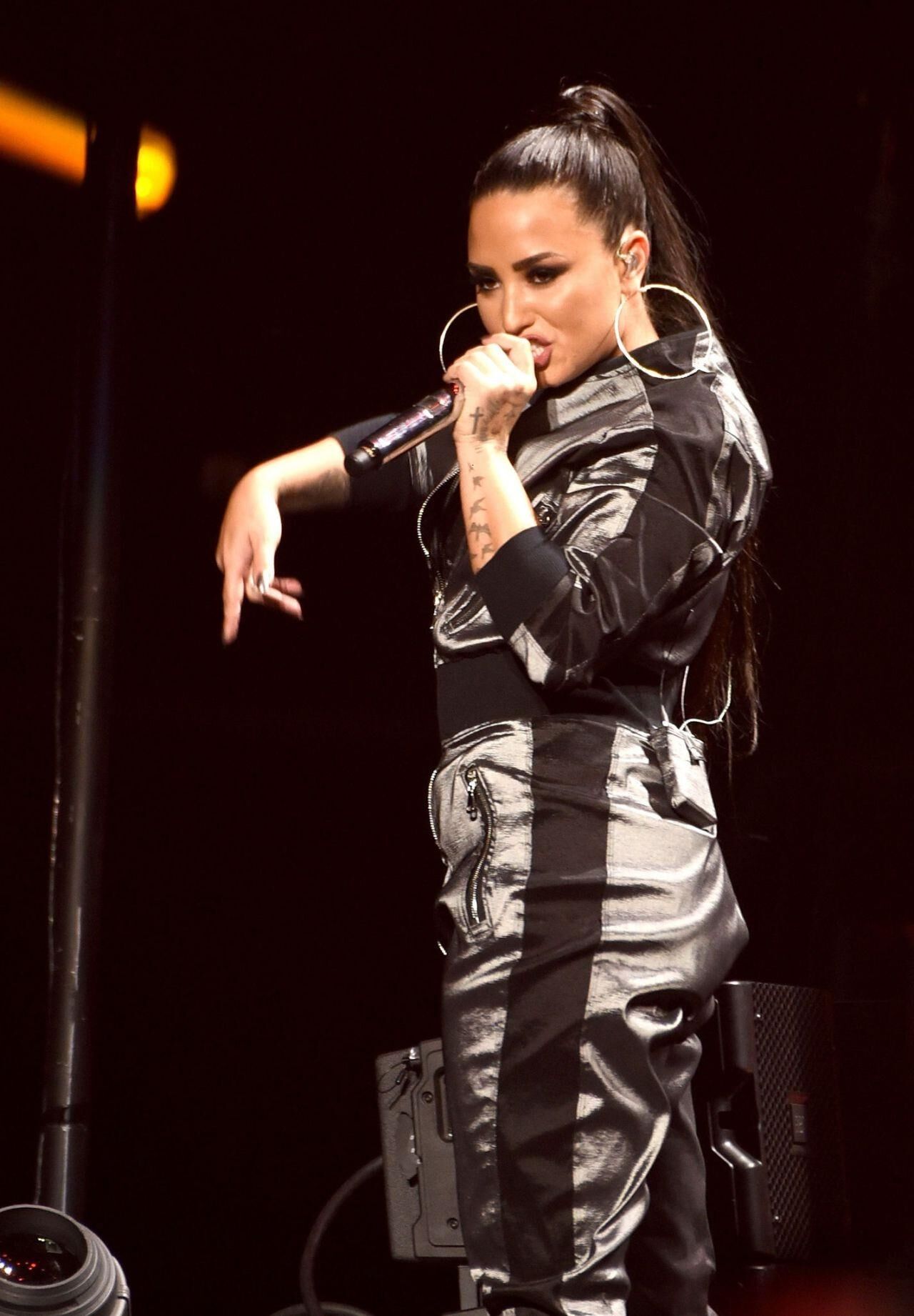 Demi Lovato - American Music Awards