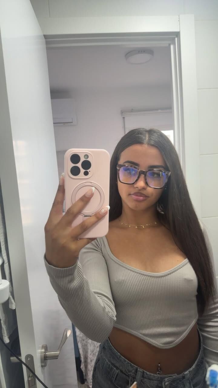 pretty girl