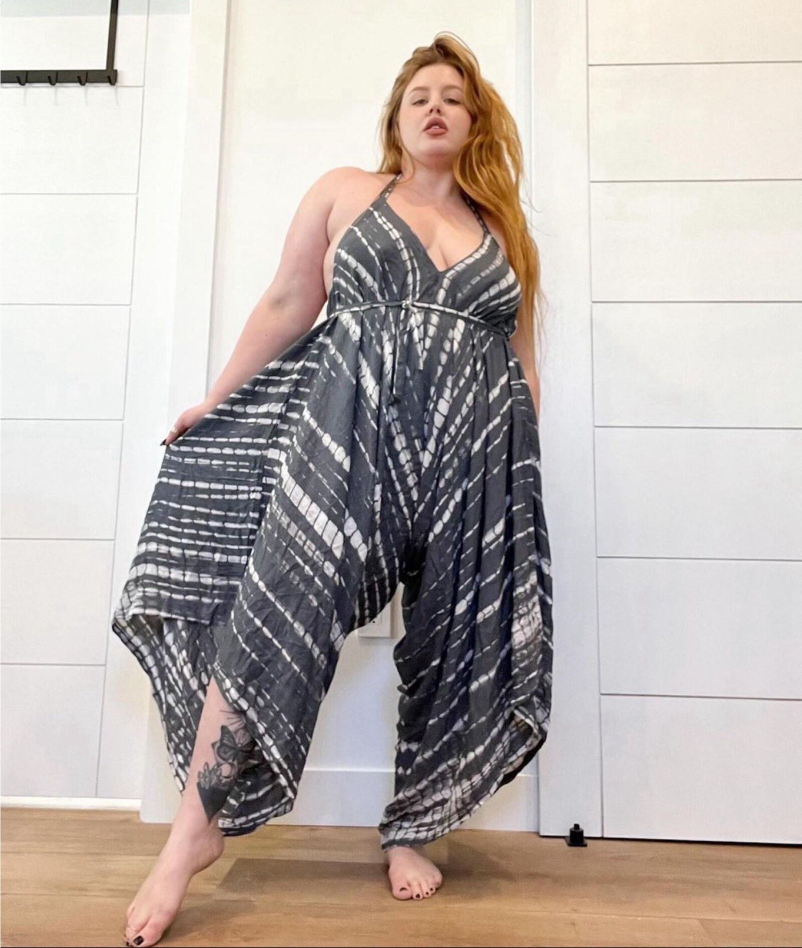 Aura Big Ass Big Boobs Redhead BBW Modelo Hot Sdots Mixed Hot Shots