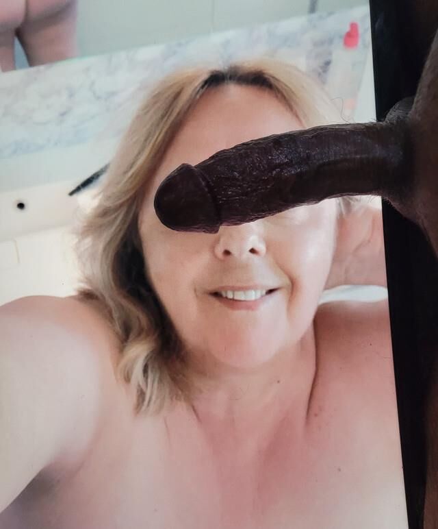 Tributes for Blondinette GILF
