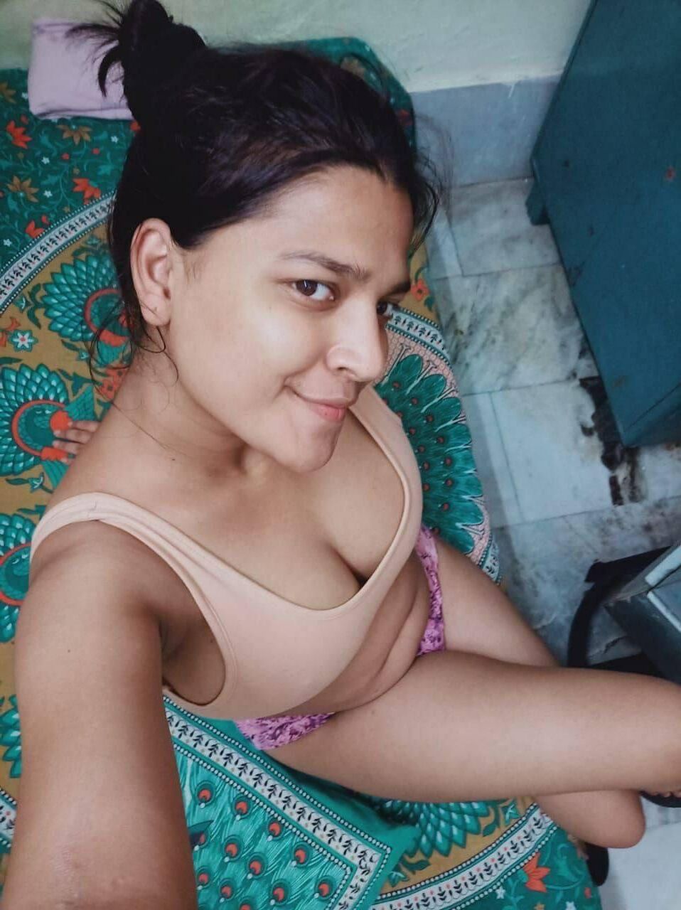 Booby Indian Babe