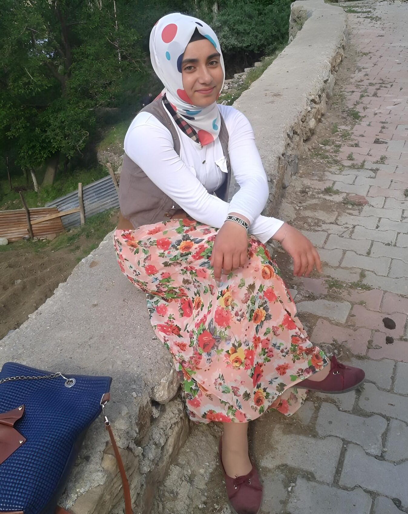 Vintage Turkish Hijab Sexsi Photo