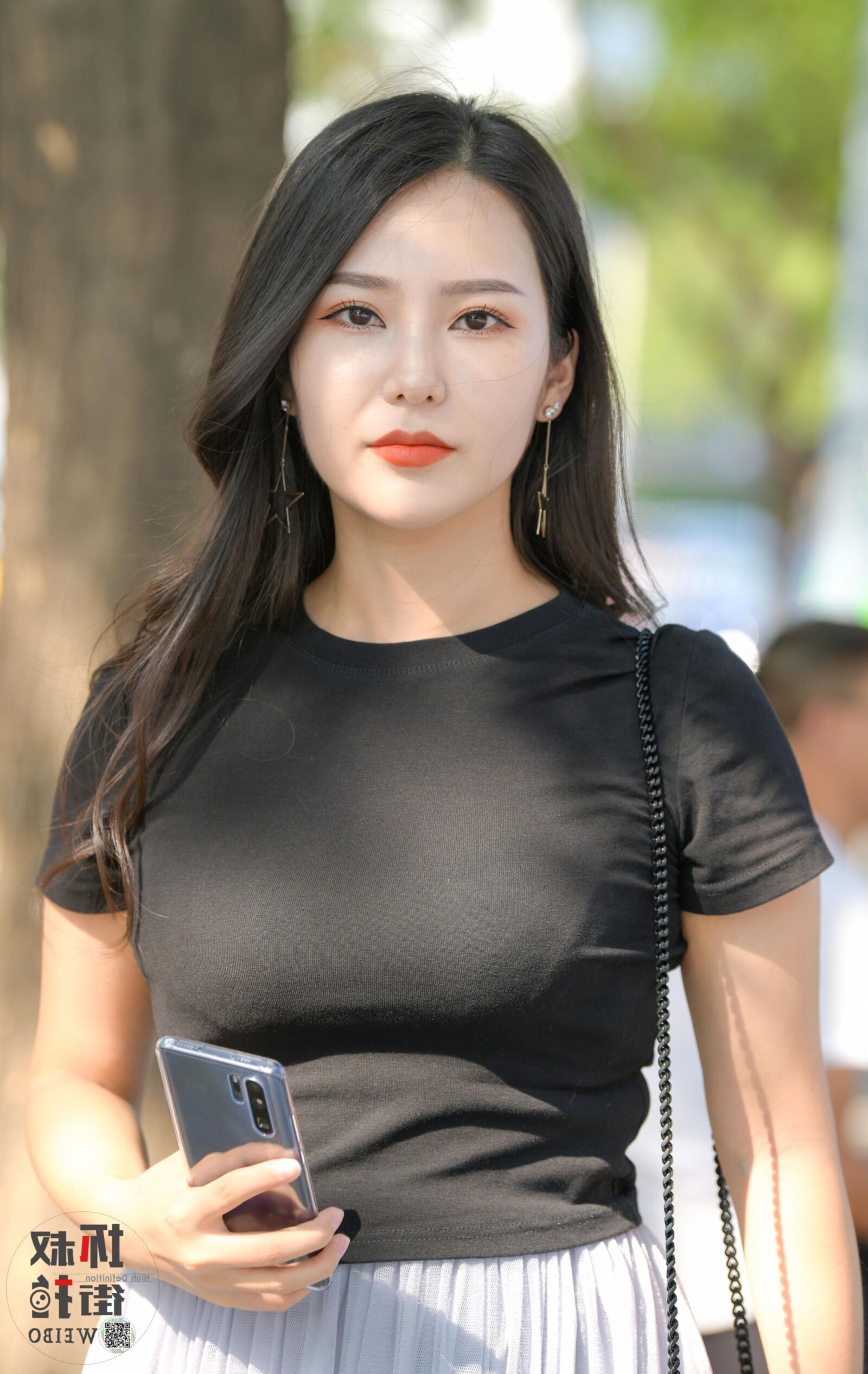 Asian Candid Women 