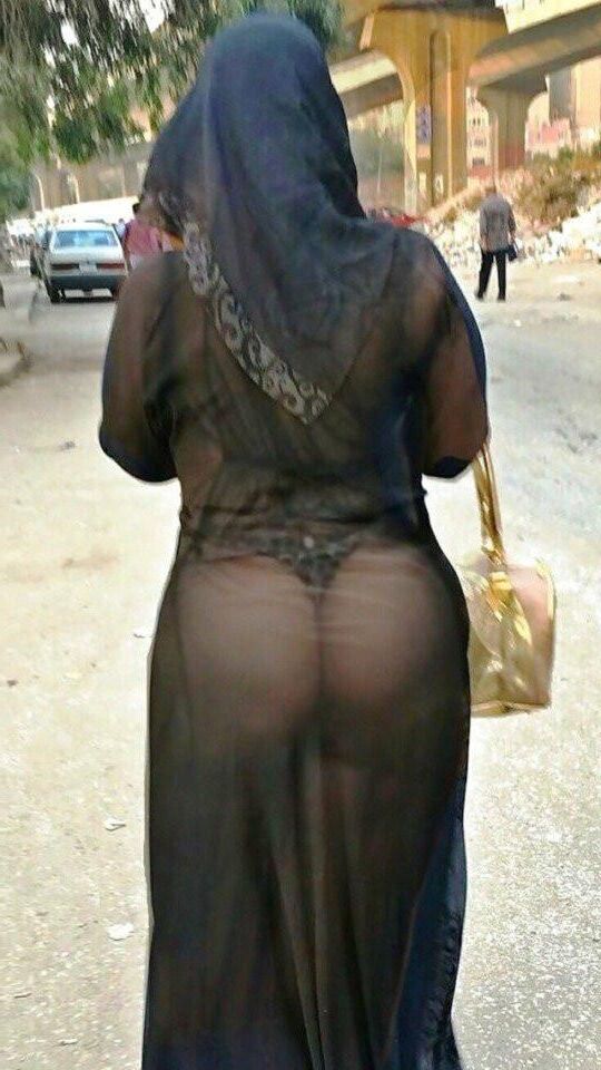 Bougnoules en hijab transparent une violence (porno arabe français arabe)