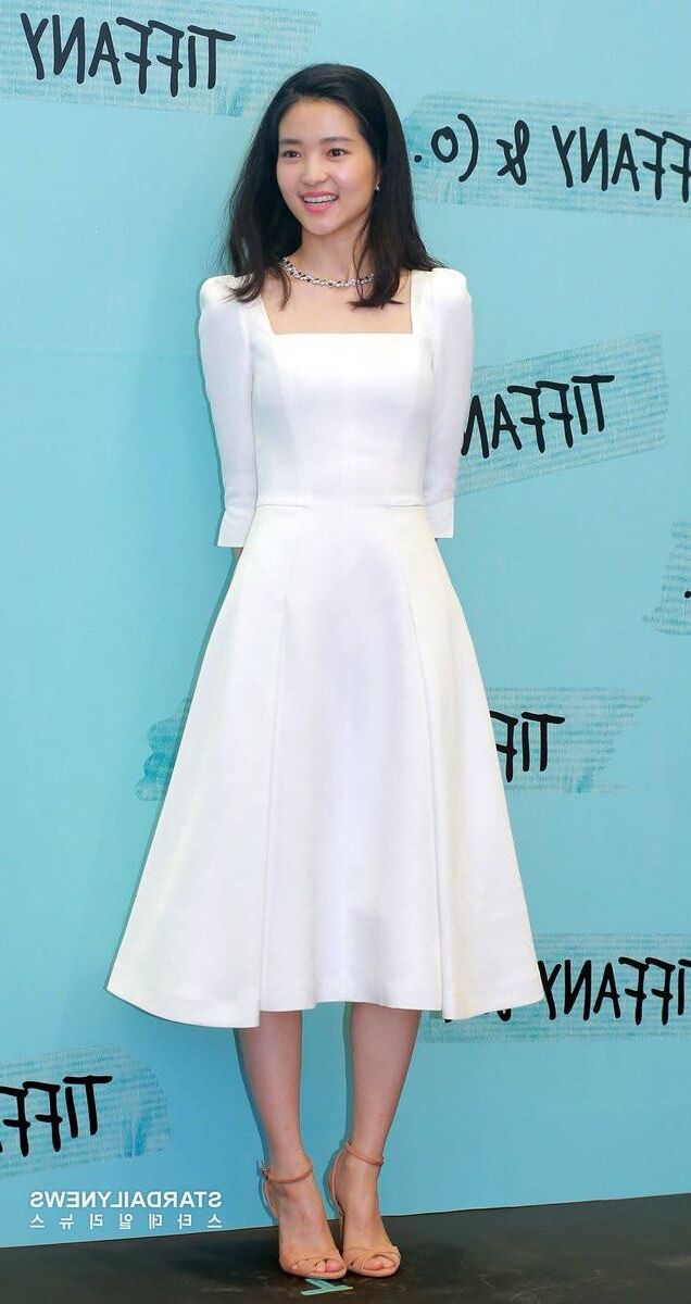 Glamorous Asian Actresses 