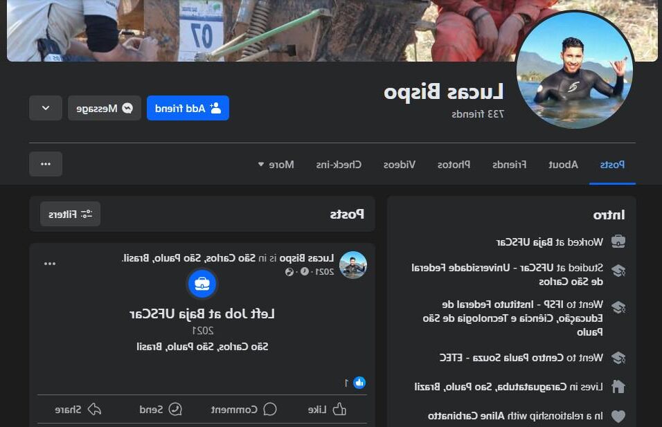 Шлюха белая тонкая латинская алин разоблачает ее киску и делится